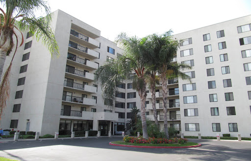 Dino Papavero Senior Center