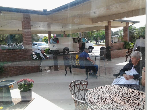 Windsor Las Palmas Nursing and Rehabilitation Center