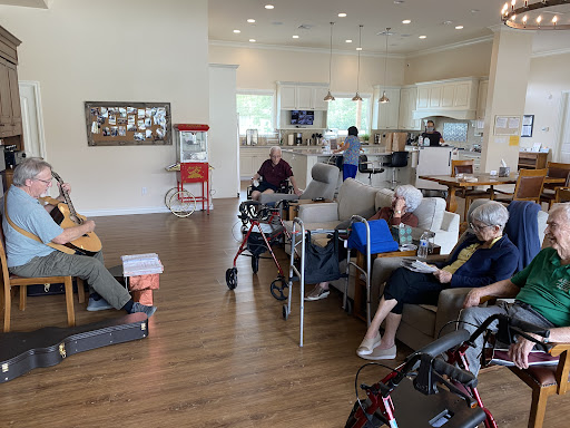 Vista Living: Assisted Living & Memory Care (Camelback)