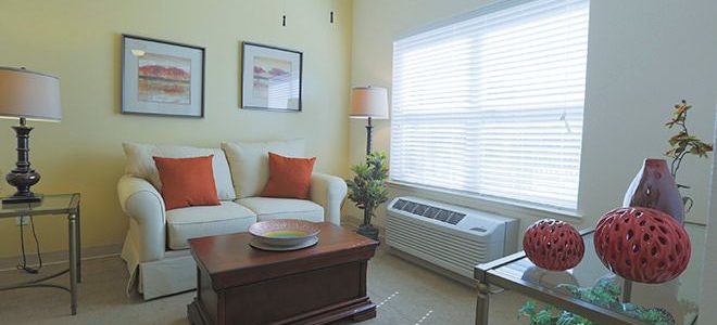 Summer Springs Board and Care – Cuidado de Adultos Mayores, Licencia 157204221