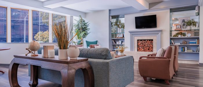 West Pico Terrace Assisted Living Center 1 Centro de Vida Asistida West Pico Terrace – Cuidado Senior de Calidad en California