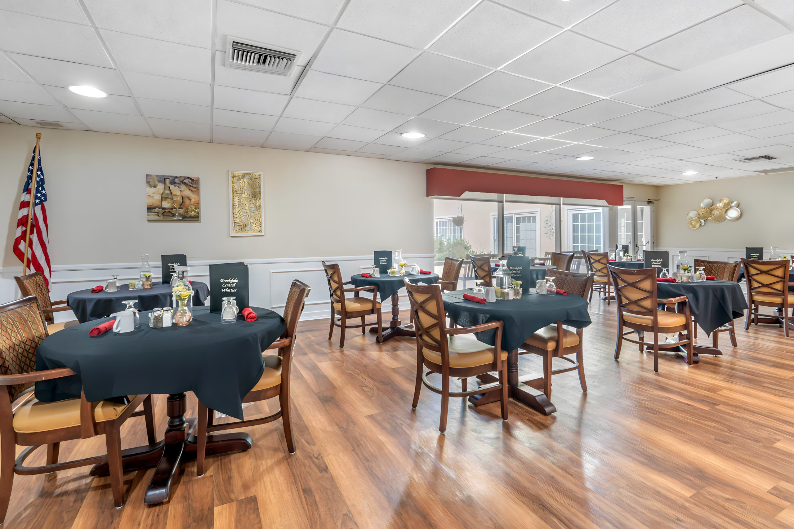 Brookdale Central Whittier – Comunidad de Cuidados para Adultos Mayores en California con Servicios Premium