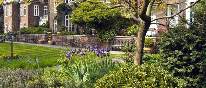 Jardín Westminster: belleza floral, arquitectura histórica y naturaleza en Londres
