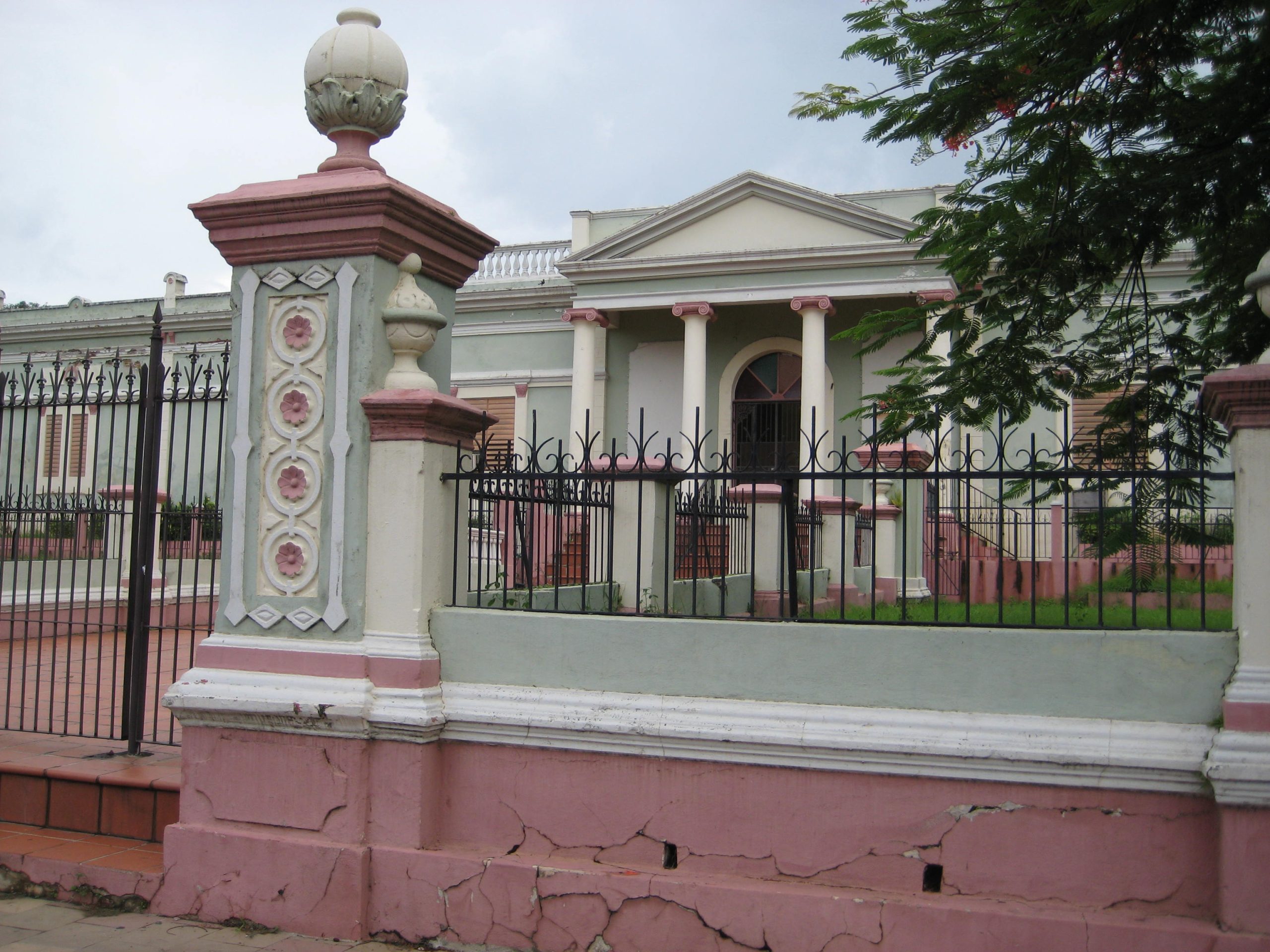 Asilo de Ancianos en Mayagüez, Puerto Rico: Calidad, Precios y Ubicación | Guía Completa