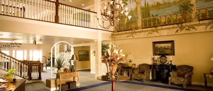 Oakmont de los Lagos: Vista panorámica del resort de lujo junto al lago